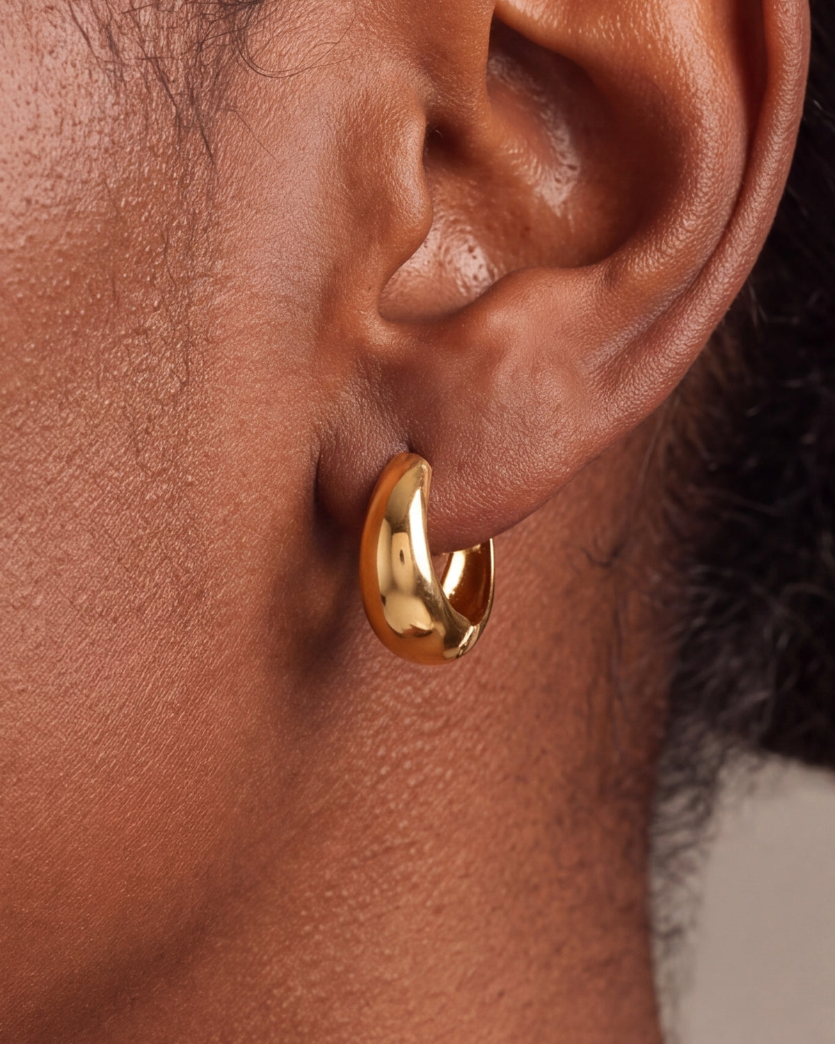 Chunky Dome Huggie Hoop Earrings – close-up