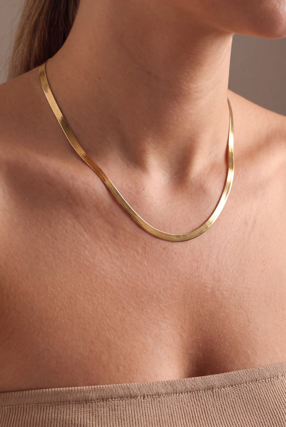 Herringbone Chain Necklace – on model
