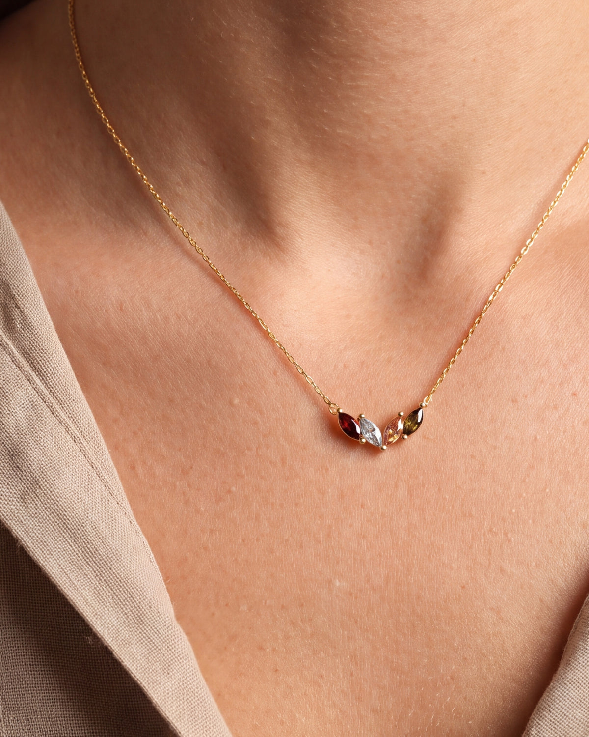 Marquise Birthstone Leaf Necklace – close-up