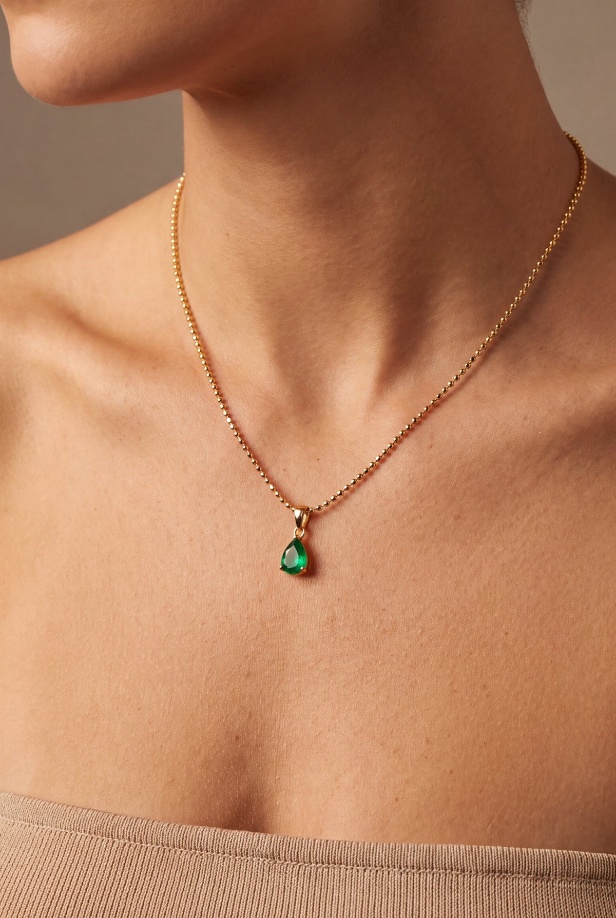 Teardrop Stone Bead Chain Necklace – on model
