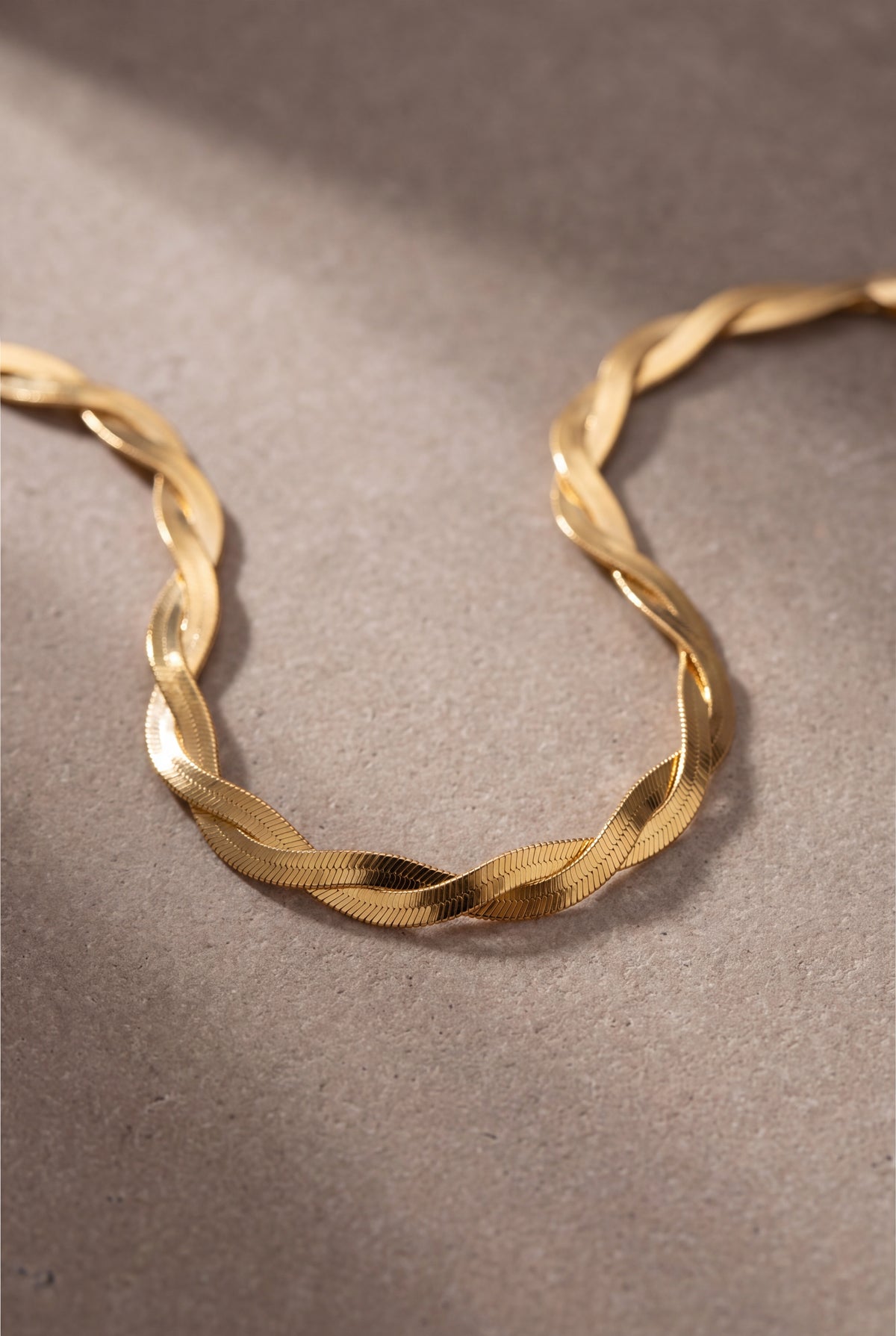 Twisted Herringbone Chain Bracelet – product detail