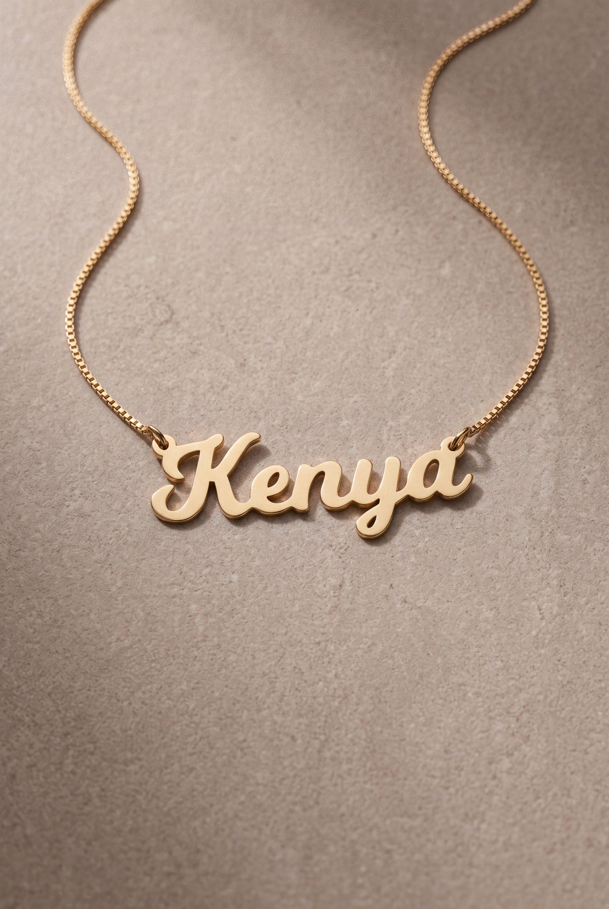Brush Script Name Necklace – product detail