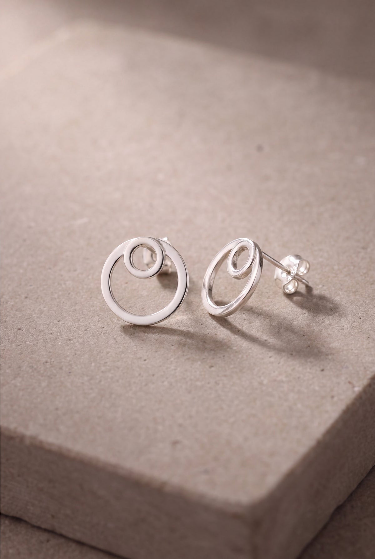 Double Circle Stud Earrings – product detail