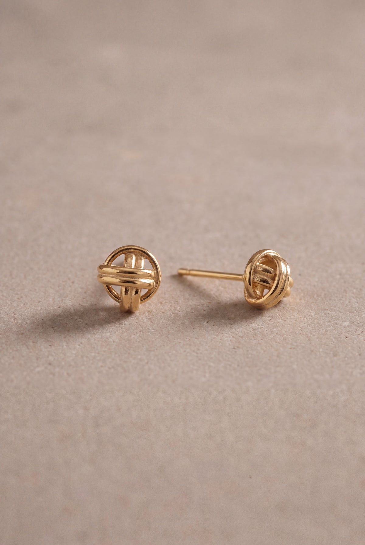 Love Knot Stud Earrings – product detail