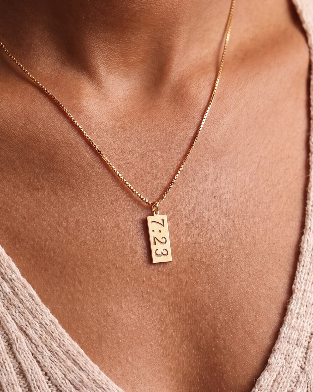 Personalized Engraved Vertical Tag Necklace – close-up