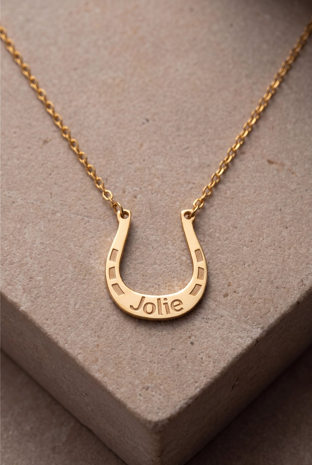 Personalized Horseshoe Name Necklace – product detail