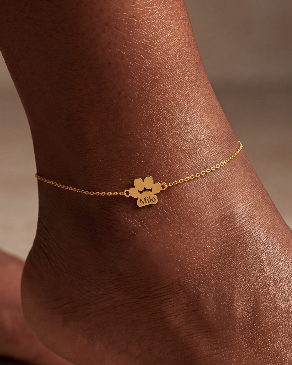 Personalized Pet Paw Name Anklet – close-up