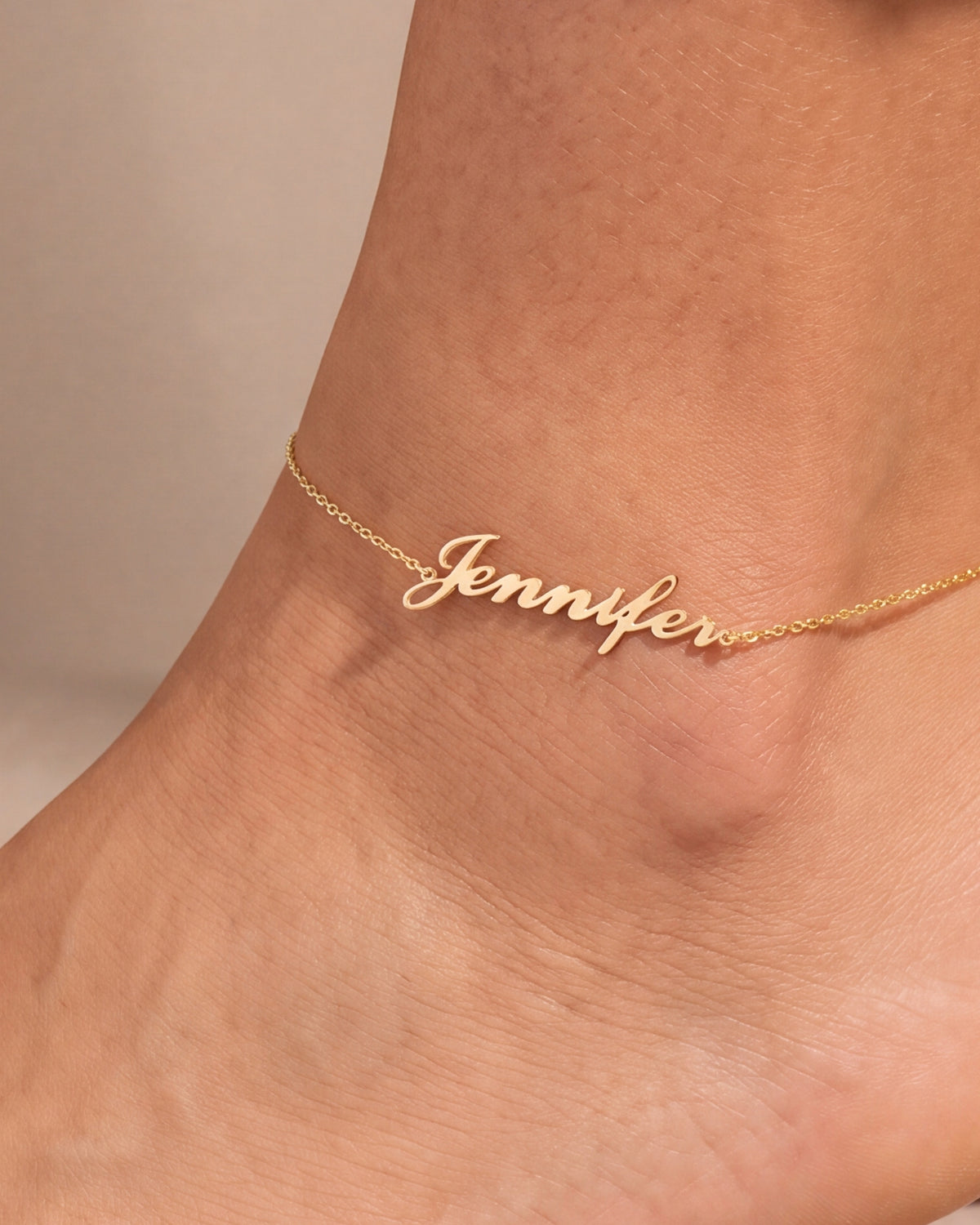 Personalized Script Name Anklet – close-up