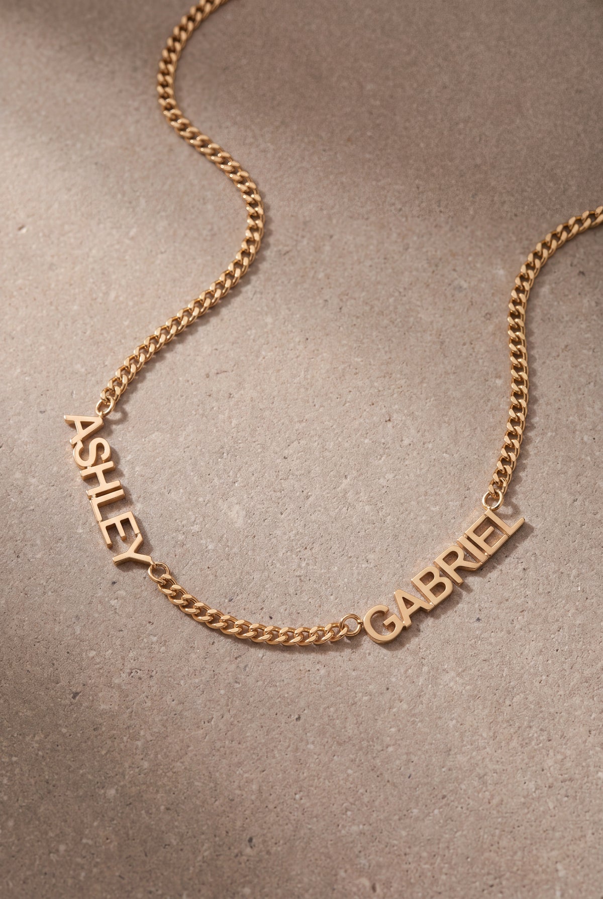 Two Name Couple Necklace – product detail